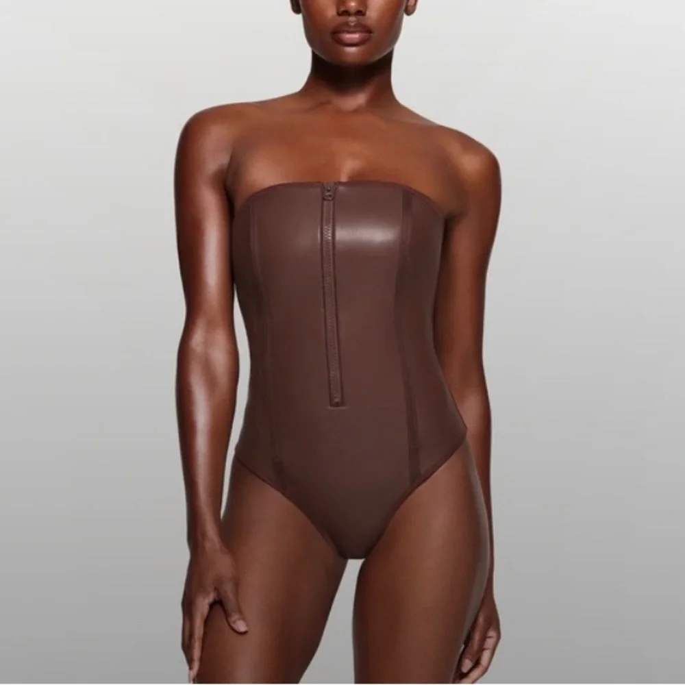 SKIMS Scuba One Piece Swimsuit NWT XS